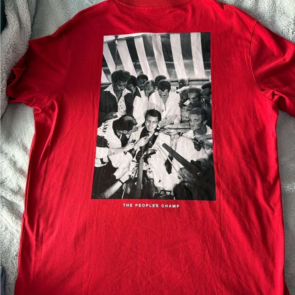 Mohammed Ali “The Greatest” Red Graphic T-Shirt